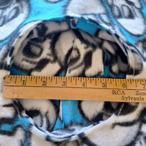 Handmade Kids Fleece Skull Poncho W Pocket & Hood Car Seat Blue Black White - Picture 6 of 15